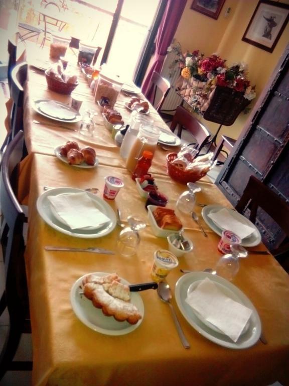 カターニア Porto Ulisse Bed & Breakfast エクステリア 写真