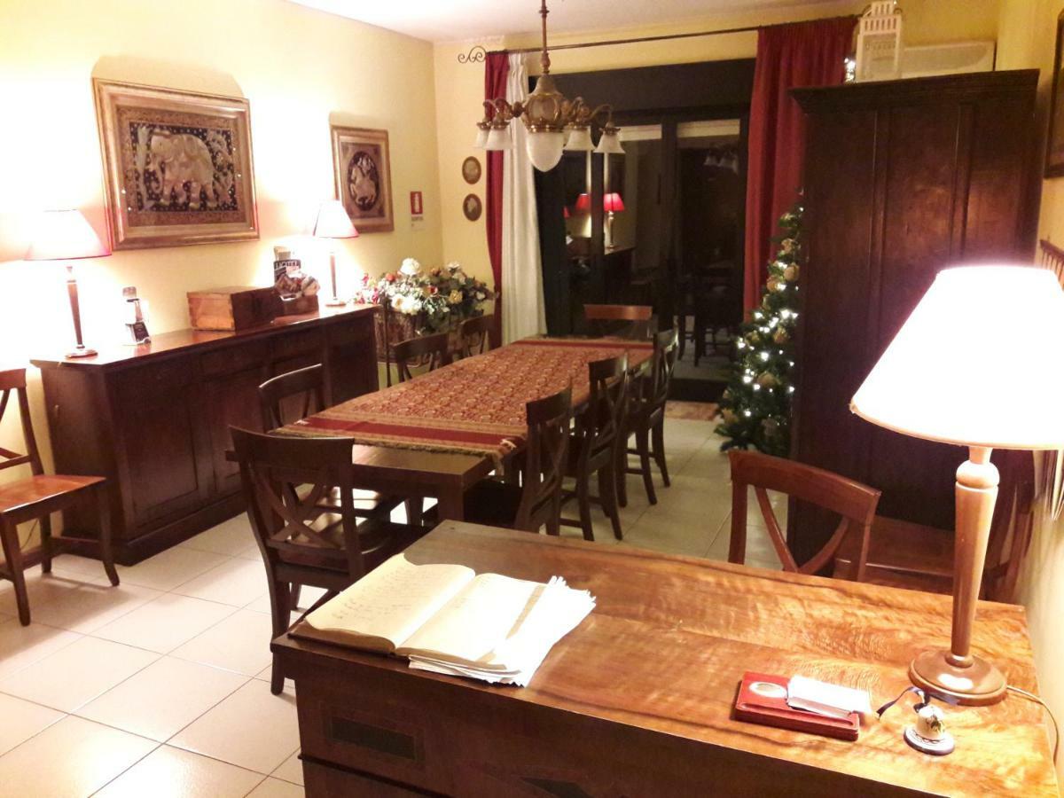 カターニア Porto Ulisse Bed & Breakfast エクステリア 写真