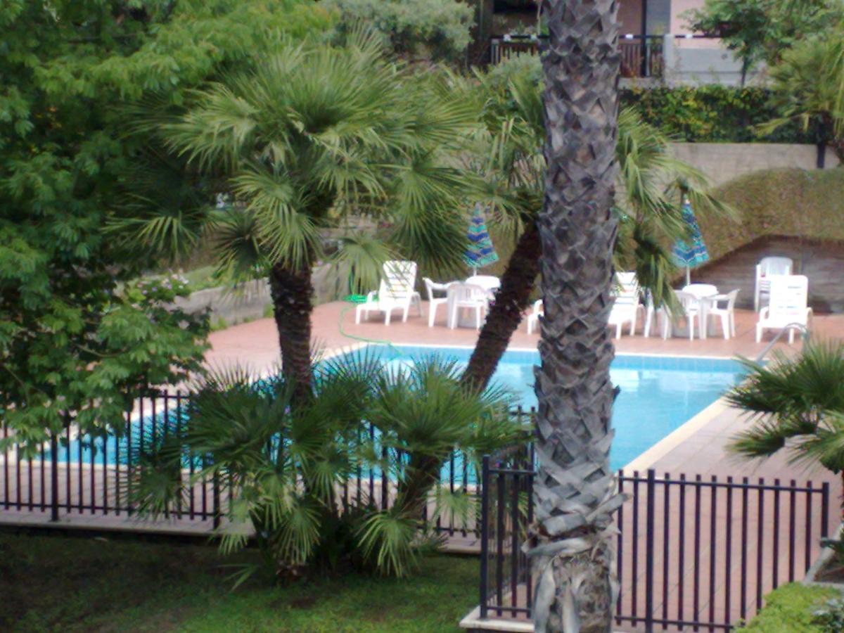カターニア Porto Ulisse Bed & Breakfast エクステリア 写真