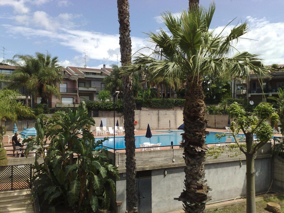 カターニア Porto Ulisse Bed & Breakfast エクステリア 写真